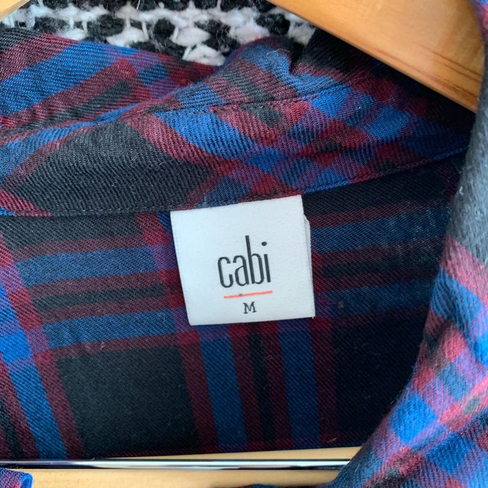 Cabi Button Down Top Size Medium - image 2